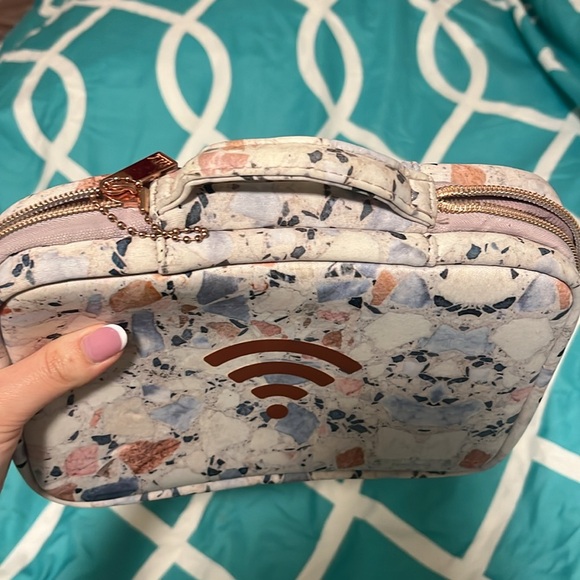 Travel Pouch! - Picture 6 of 7